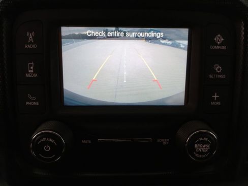 Used 2018 Jeep Wrangler Sport AWD/4WD image 15