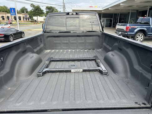 Used 2025 RAM 3500 Big Horn AWD/4WD image 19