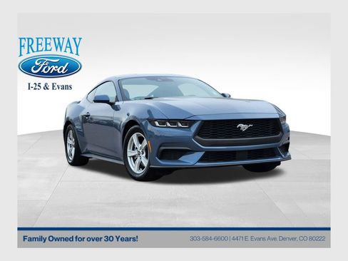 Used 2024 Ford Mustang Coupe image 1