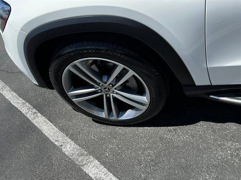 Used 2021 Mercedes-Benz GLE 350 4MATIC w/ Premium Package image 15