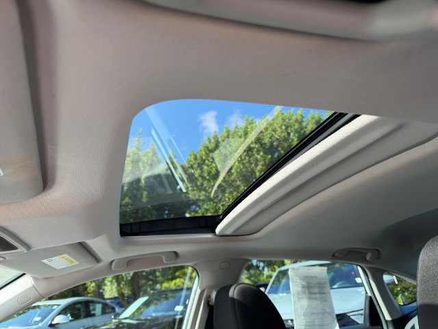 Certified 2024 Honda Civic EX image 22