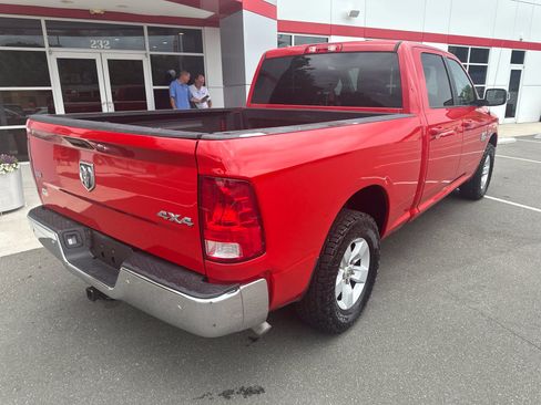 Used 2019 RAM 1500 Classic SLT AWD/4WD image 8