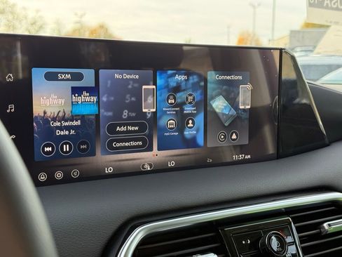 New 2026 Nissan Armada SV image 9