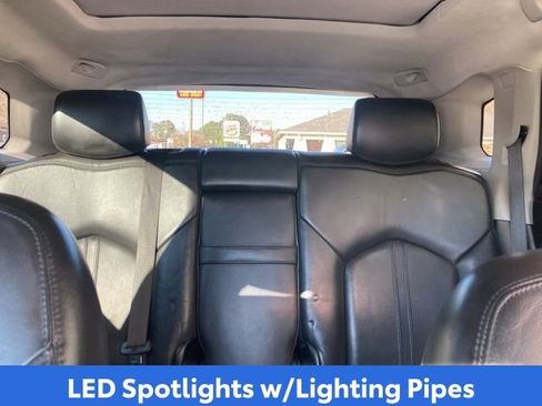 Used 2011 Cadillac SRX Luxury AWD/4WD image 29