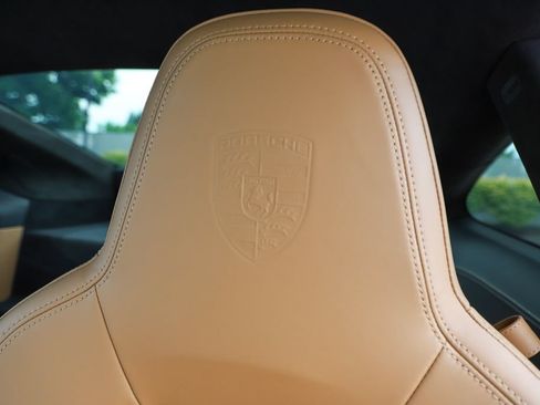 Used 2022 Porsche 911 GT3 RWD image 24