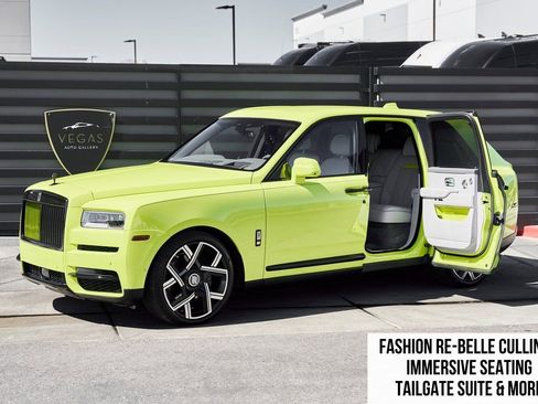 Used 2024 Rolls-Royce Cullinan AWD/4WD image 1