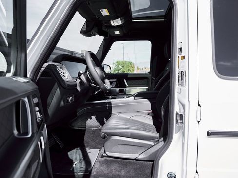 Used 2026 Mercedes-Benz G 63 AMG 4MATIC image 34