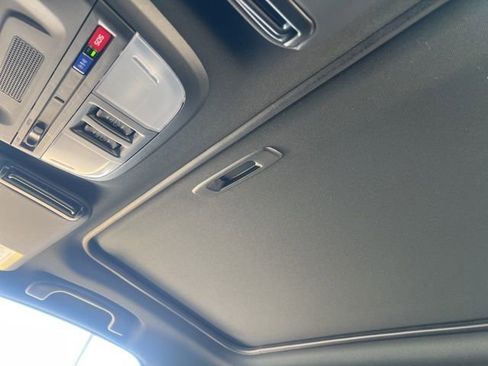 Used 2024 Subaru Crosstrek 2.5i Wilderness w/ Wilderness Package image 12