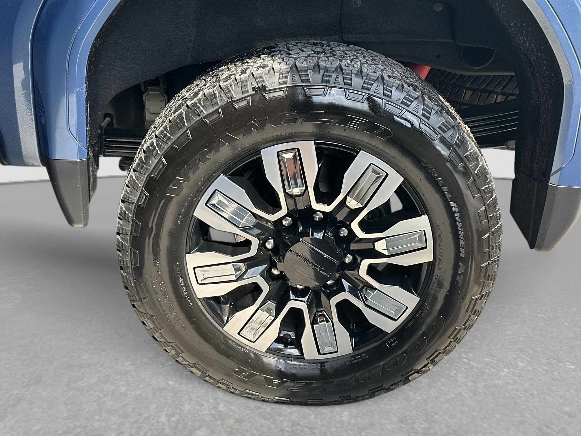 Certified 2026 GMC Sierra 2500 Denali w/ Denali Reserve Package AWD/4WD image 33