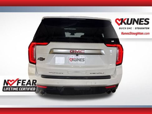 Used 2023 GMC Yukon XL Denali w/ Max Trailering Package image 10