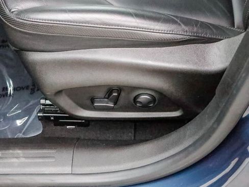 Certified 2023 Jeep Renegade Limited image 21