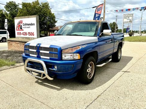 Used 1996 Dodge Ram 1500 Truck 2WD Regular Cab image 1