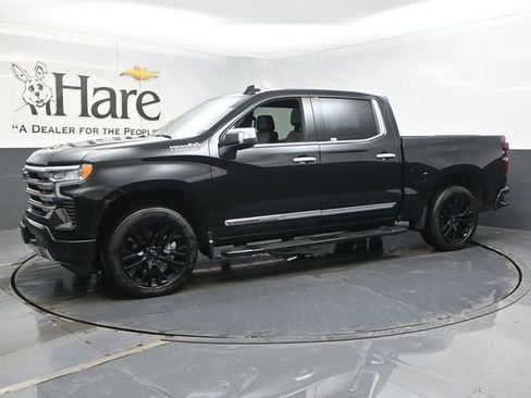 Used 2022 Chevrolet Silverado 1500 High Country w/ High Country Premium Package image 31