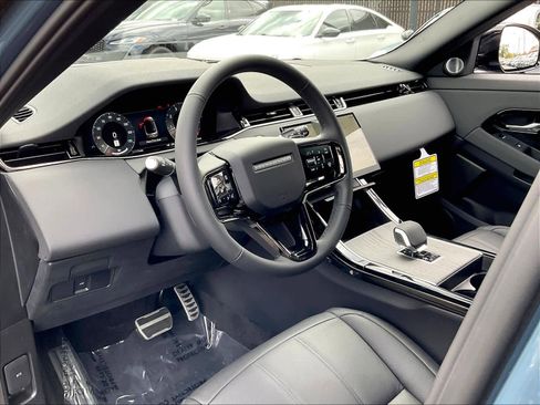 New 2026 Land Rover Range Rover Evoque Dynamic SE image 8