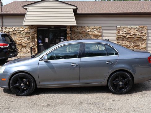 Used 2006 Volkswagen Jetta TDI FWD image 6
