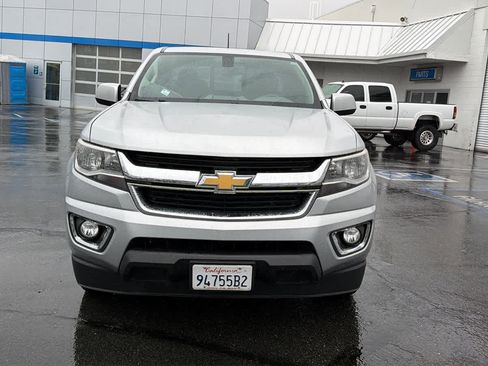 Used 2016 Chevrolet Colorado LT w/ LT Convenience Package image 2