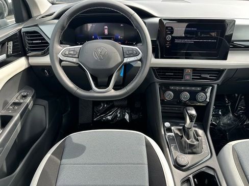 New 2026 Volkswagen Taos S AWD/4WD image 18