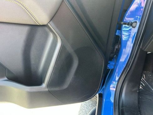 Used 2025 Chevrolet Colorado ZR2 AWD/4WD image 14