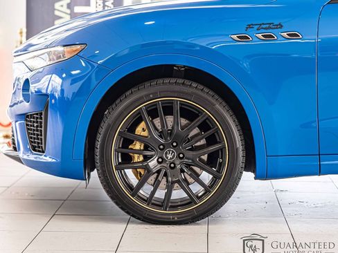 Used 2022 Maserati Levante F Tributo image 8