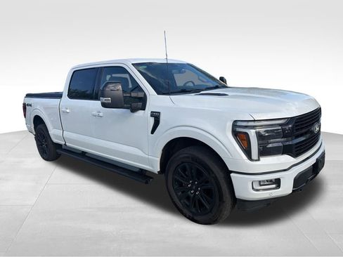 Used 2024 Ford F150 Platinum image 9