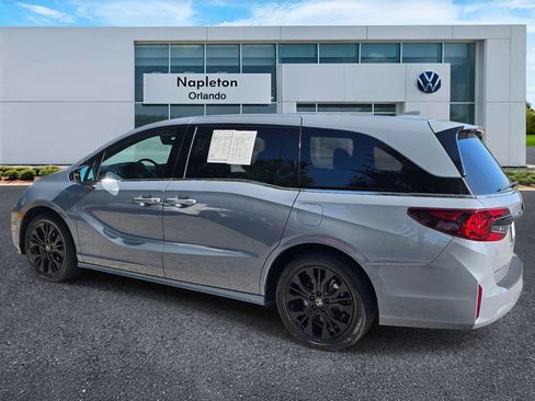 Used 2025 Honda Odyssey Sport-L image 7