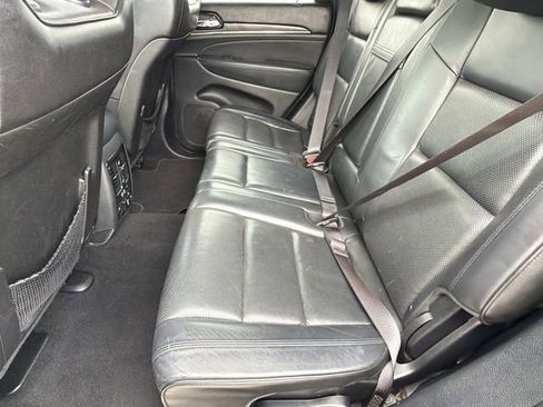 Used 2019 Jeep Grand Cherokee High Altitude RWD image 21