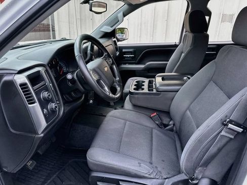 Used 2019 Chevrolet Silverado 1500 LT AWD/4WD image 8