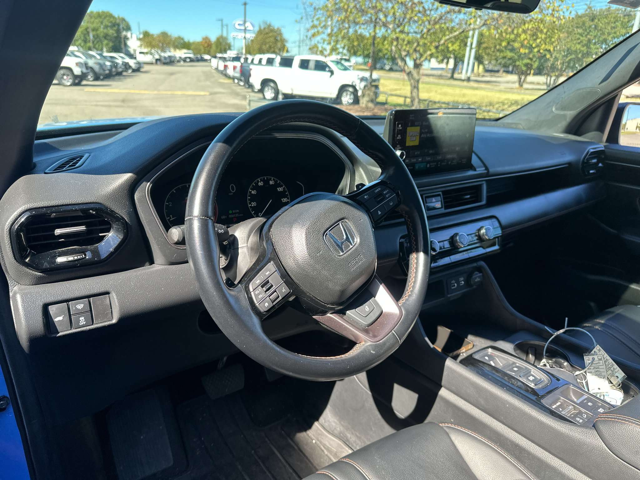 Used 2025 Honda Pilot TrailSport image 20
