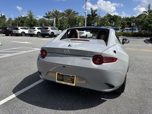 New 2026 MAZDA MX-5 Miata RF Grand Touring RWD image 25