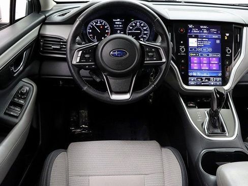 Used 2022 Subaru Outback Premium image 16