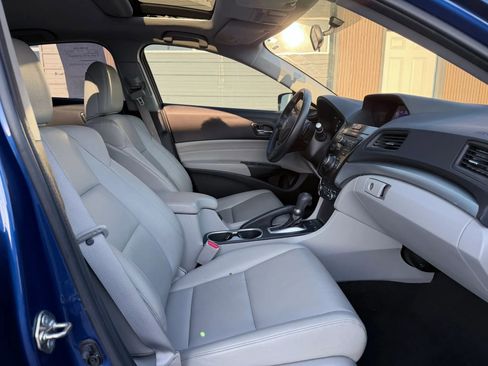 Used 2017 Acura ILX image 23