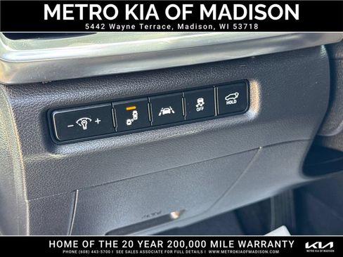 Used 2022 Kia Telluride EX w/ EX Premium Package AWD/4WD image 13