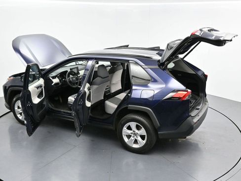 Used 2020 Toyota RAV4 XLE w/ Convenience Package AWD/4WD image 44