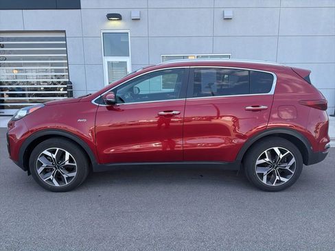Used 2020 Kia Sportage EX AWD/4WD image 3