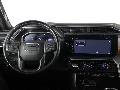 Used 2023 GMC Sierra 1500 Denali Ultimate image 33