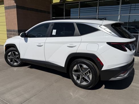 Used 2025 Hyundai Tucson SEL FWD image 5