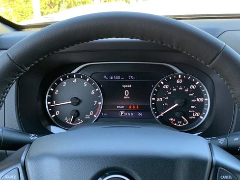 New 2026 Nissan Frontier SV RWD image 10