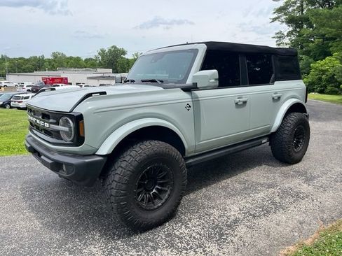 Used 2024 Ford Bronco Outer Banks AWD/4WD image 7