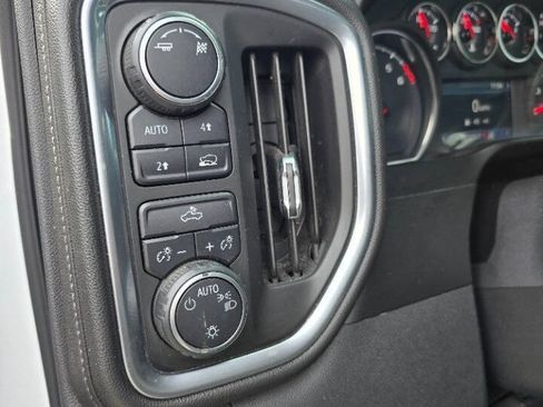 Used 2019 Chevrolet Silverado 1500 LT w/ All-Star Edition AWD/4WD image 14