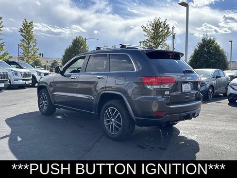 Used 2018 Jeep Grand Cherokee Overland AWD/4WD image 6