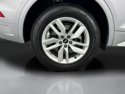 Certified 2023 Audi Q5 2.0T Premium w/ Convenience Package image 37