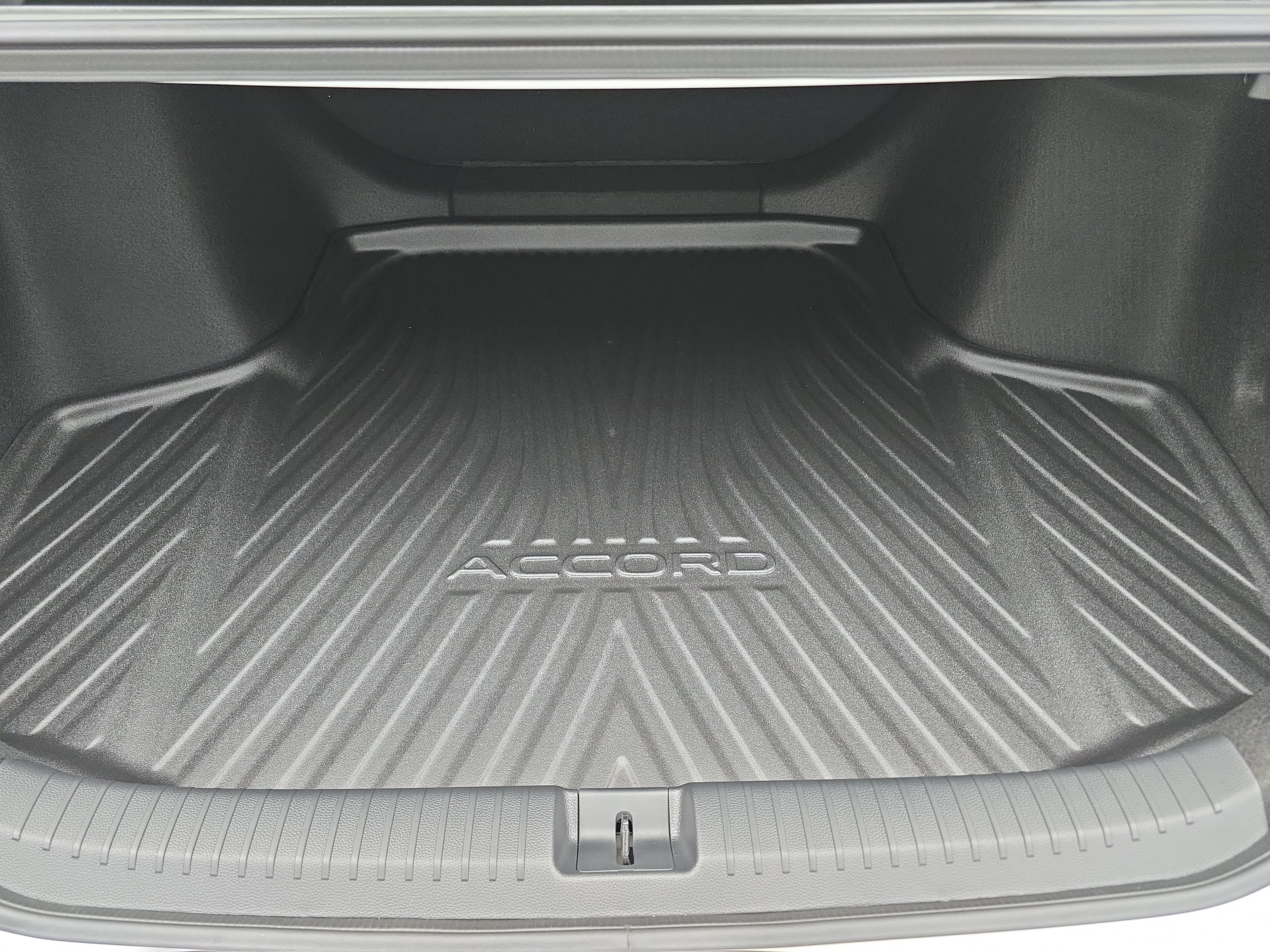 New 2026 Honda Accord LX image 12