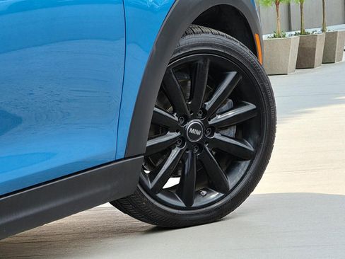 Used 2019 MINI Cooper S image 12