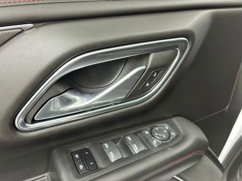 Used 2021 Chevrolet Tahoe RST w/ Luxury Package image 19