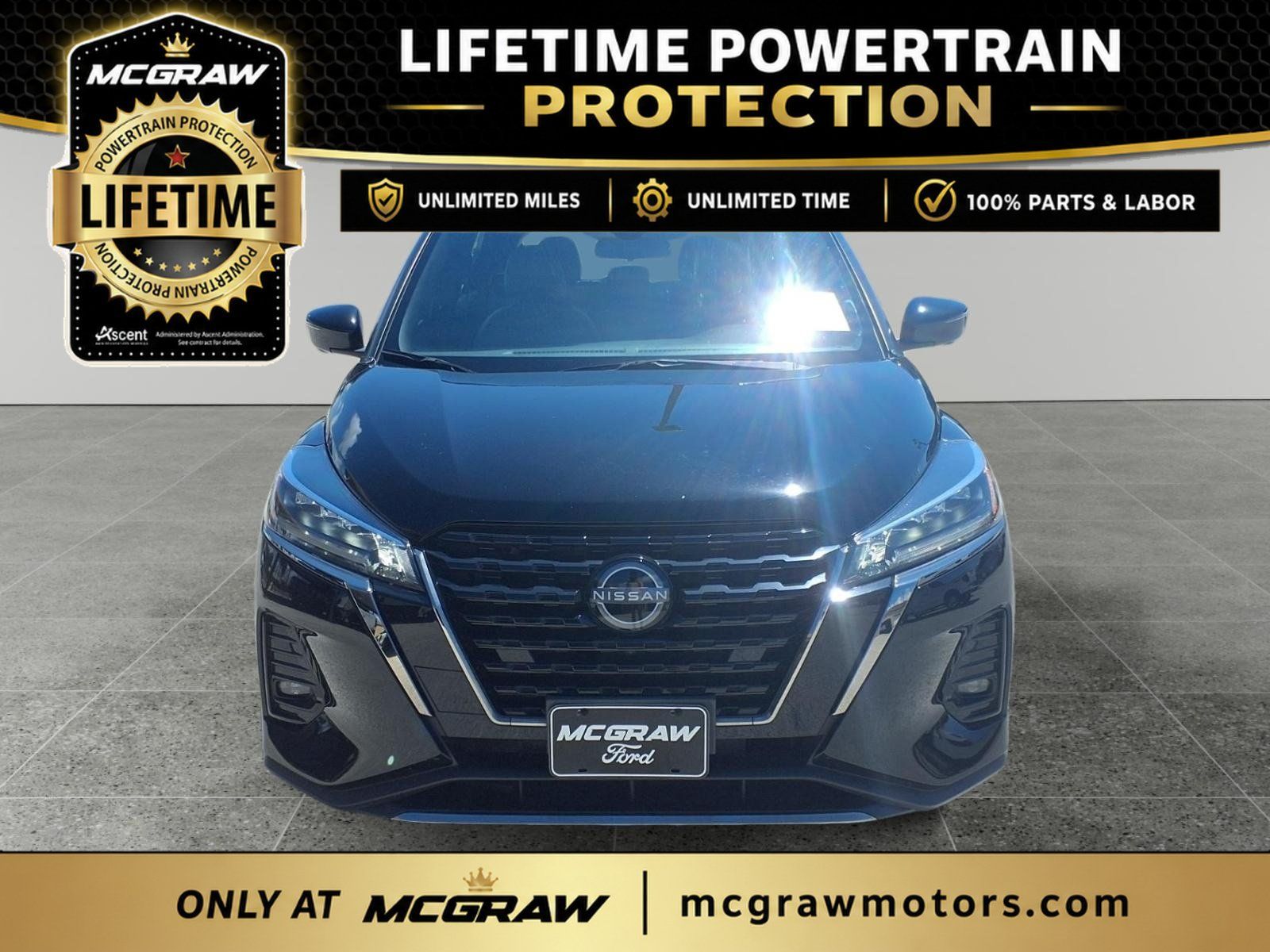 Used 2024 Nissan Kicks SR w/ SR Premium Package FWD image 6