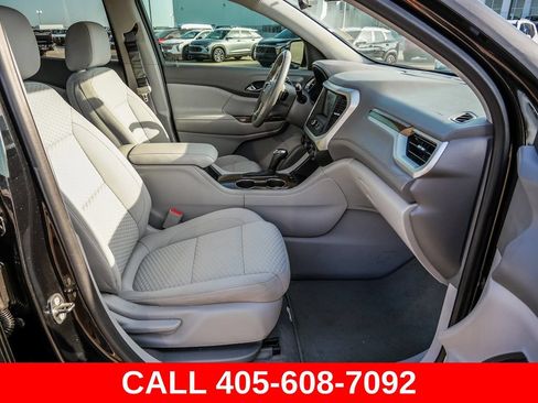 Used 2019 GMC Acadia SLE FWD image 13