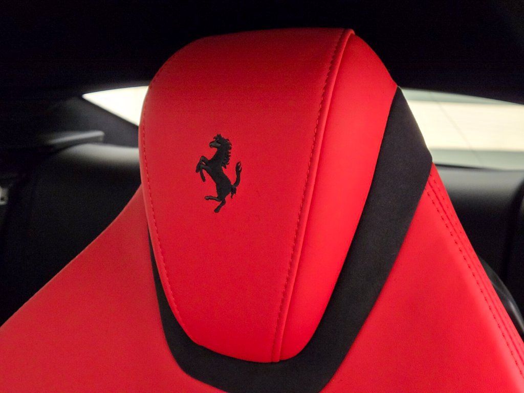 Used 2024 Ferrari Roma RWD image 33