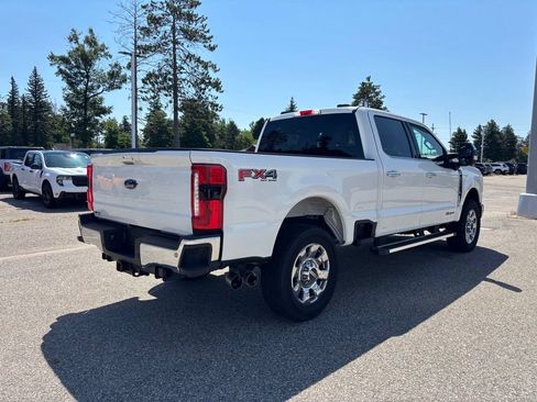 Used 2025 Ford F250 Lariat w/ Chrome Package AWD/4WD image 3