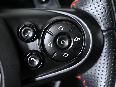 Used 2021 MINI Cooper S w/ 6.5" Touchscreen Package FWD image 15