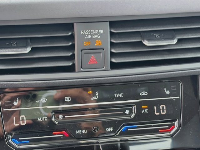 New 2026 Volkswagen Jetta SE FWD image 15